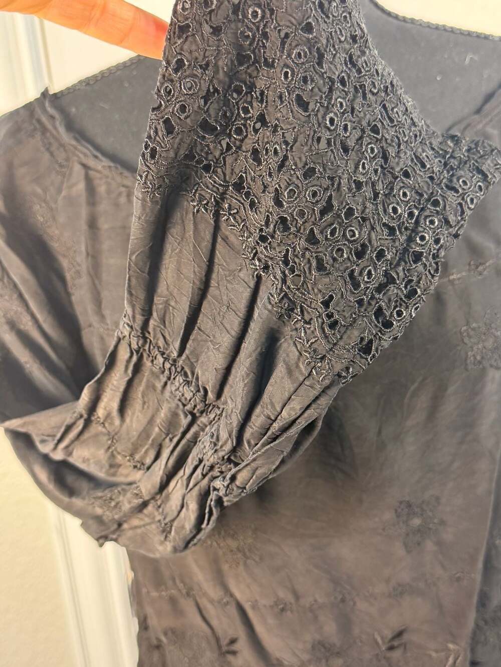 Johnny Was Black Embroidered Long Sleeve Blouse Size M - Picture 6 of 8